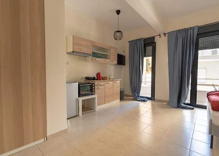 Ag. Ioannis Metro Station Studio 1 Bed 2 Pers