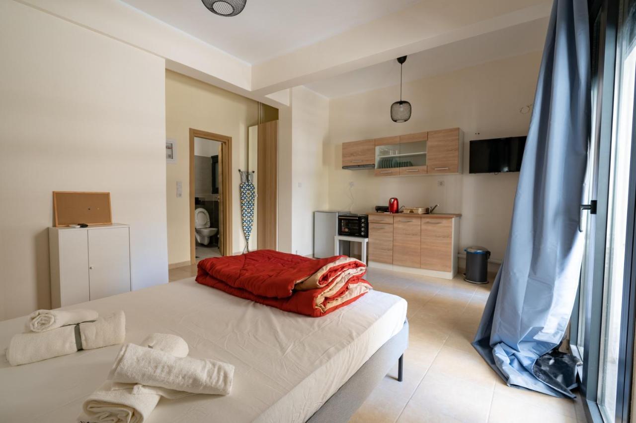 Apartment Ag. Ioannis Metro Station 1 Bed 2 Pers